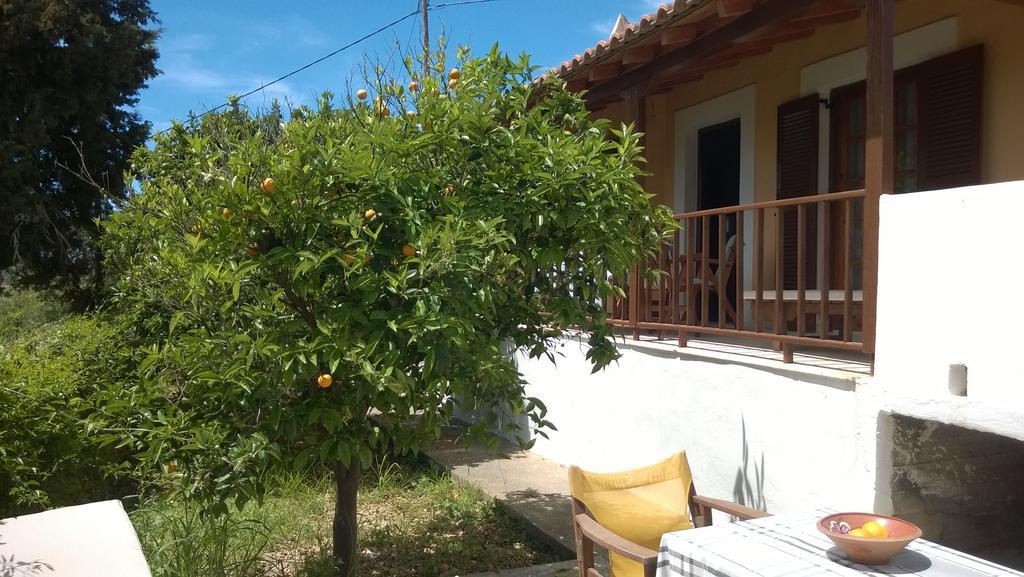 Sipsas Villas Koróni Chambre photo